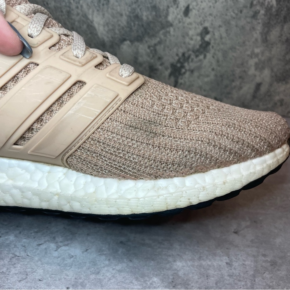 Adidas Ultraboost 4.0 'Ash Pearl' Running Shoes Womens sz 9 - Picture 7 of 8